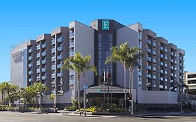 Embassy Suites Los Angeles North